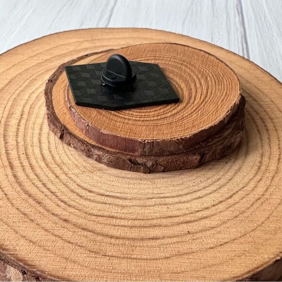 Elephant in the Room Funny Enamel Pin/ Brooch - Picture 5 of 6